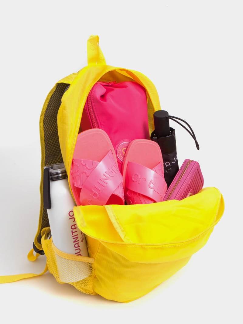 Mochila plegable para viaje  amarilla Minimax