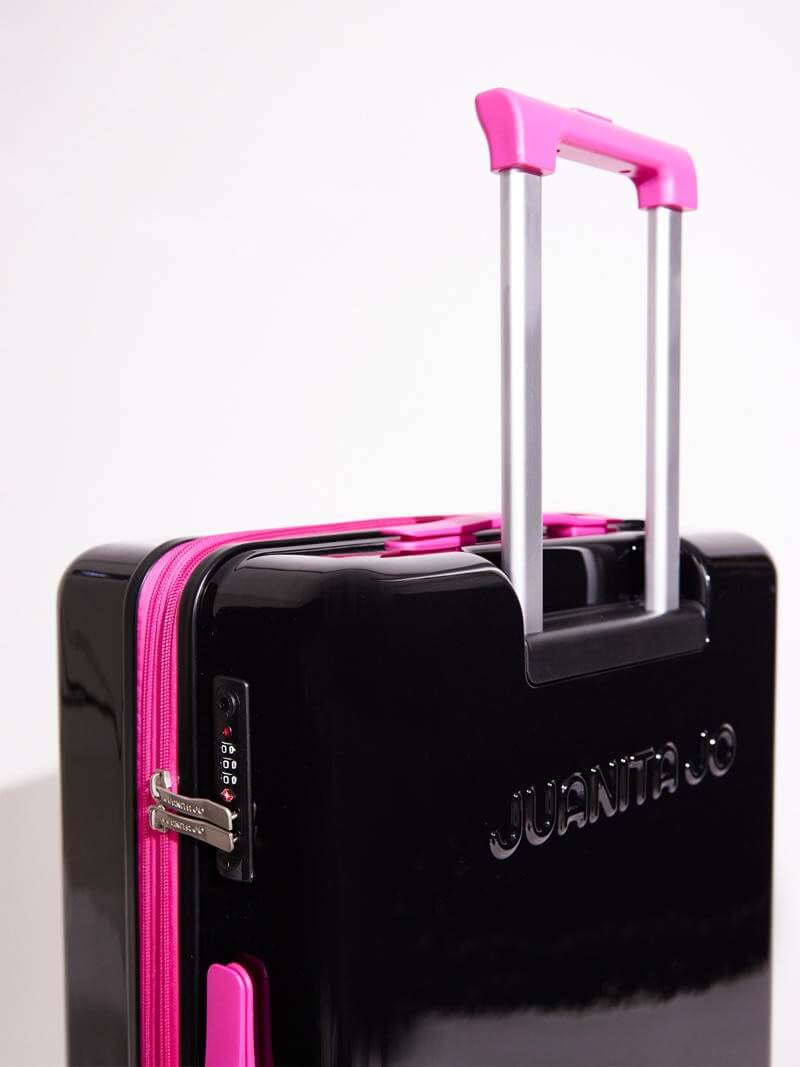 Valija Carry on de 15 Kilos negro y fucsia
