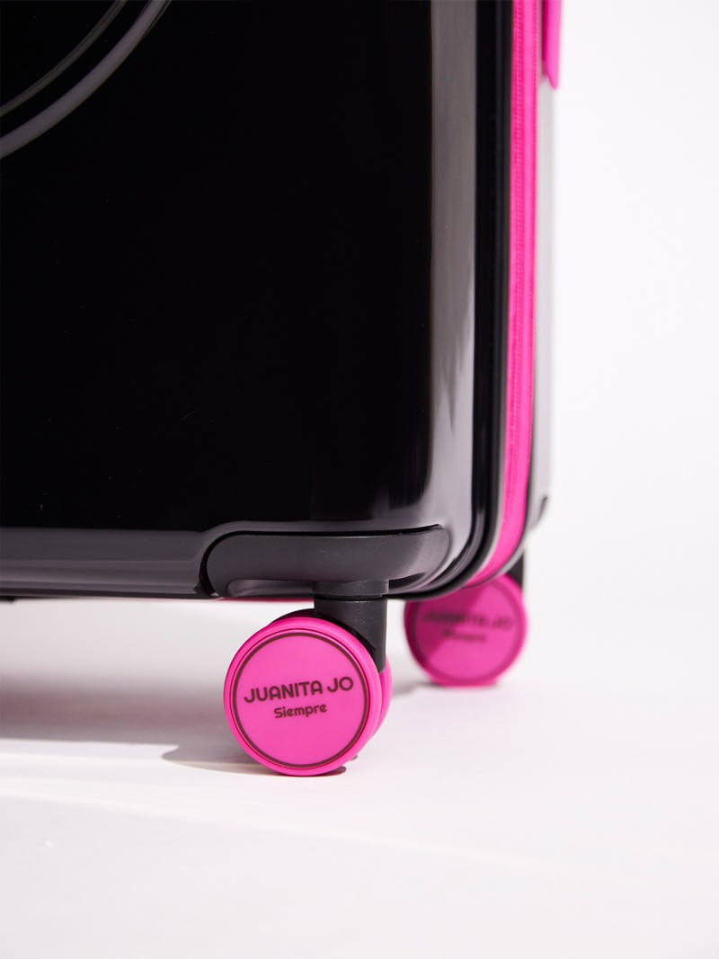 Valija Carry on de 15 Kilos negro y fucsia