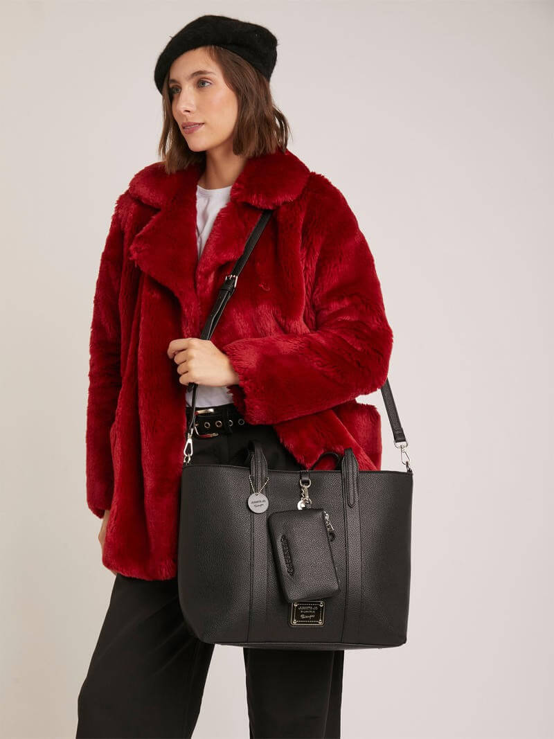 Cartera negra Renata
