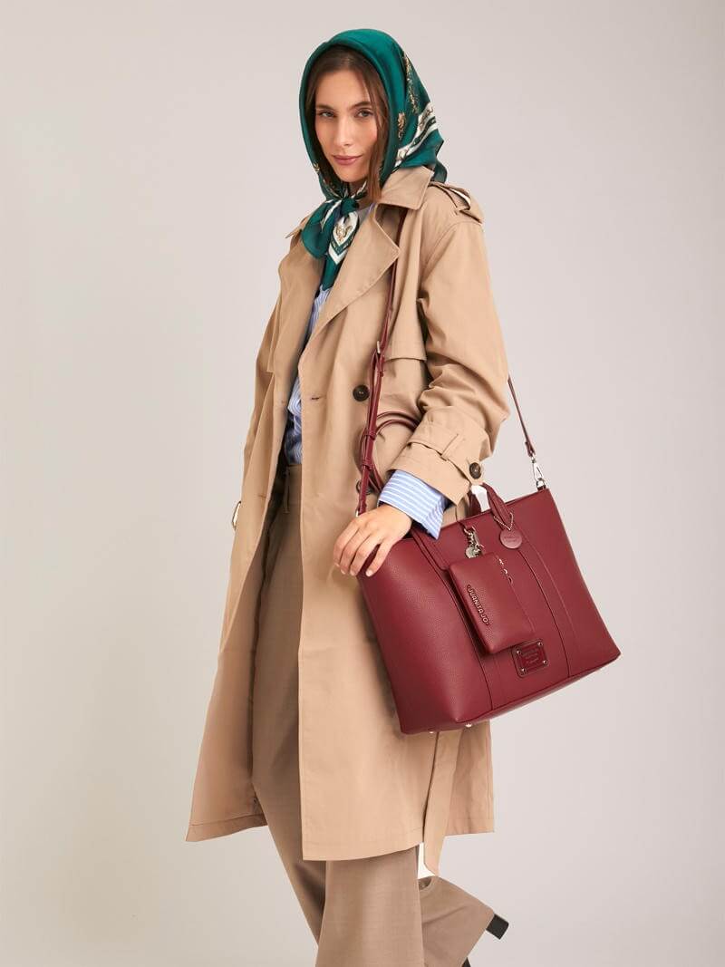 Cartera bordó Renata
