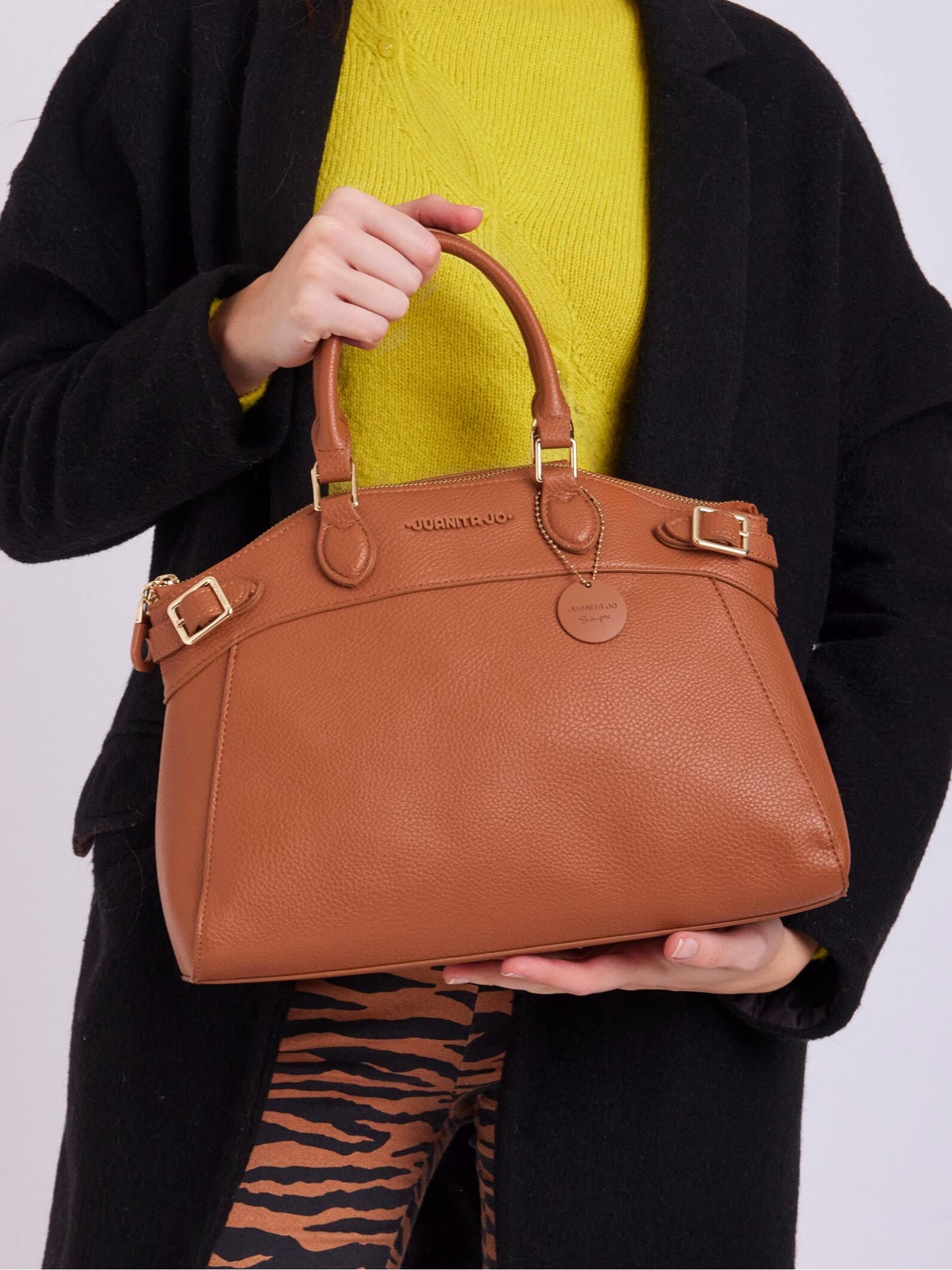 Cartera de mano suela Dallas