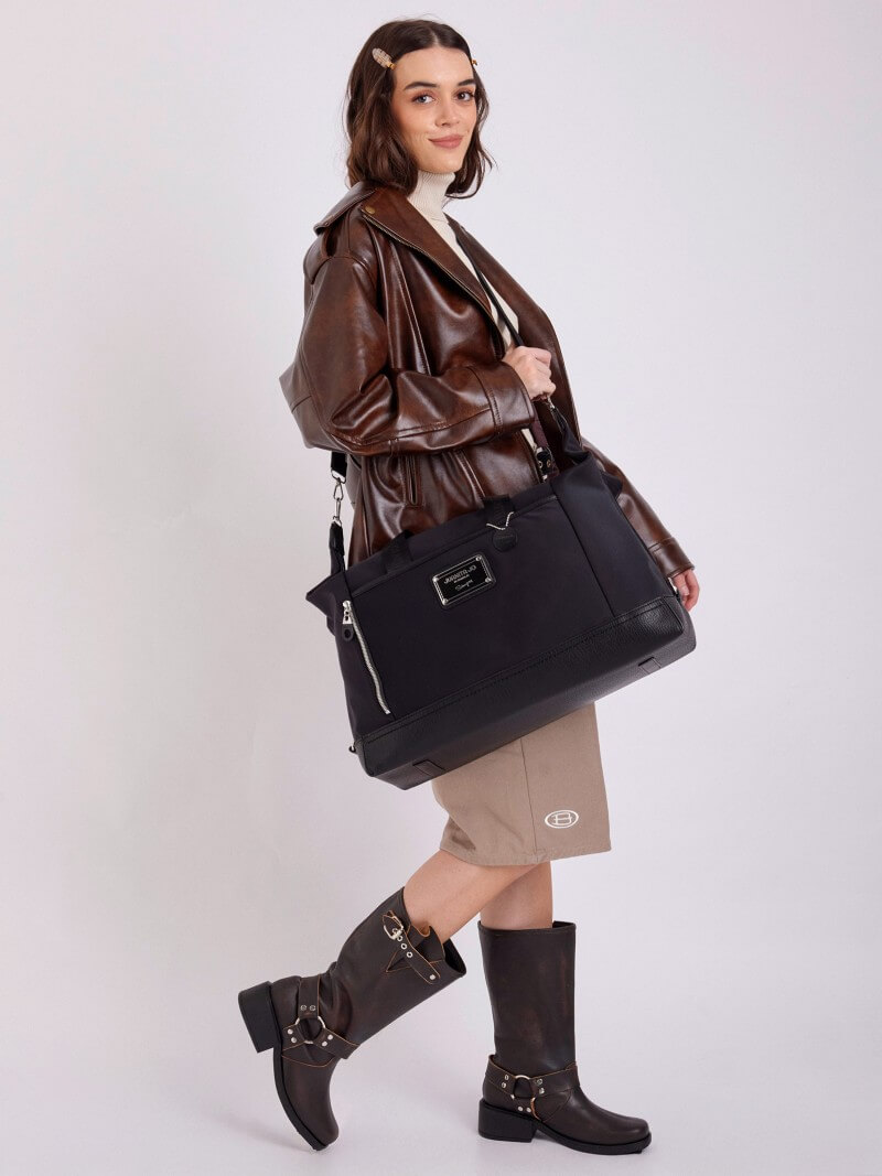 Bolso nego Boreas