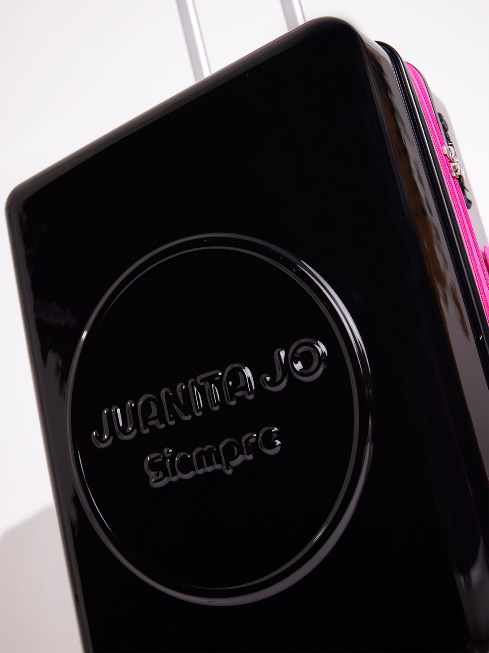 Set Valijas de 23 kilos y Carry on de 15 kilos Negro y Fucsia