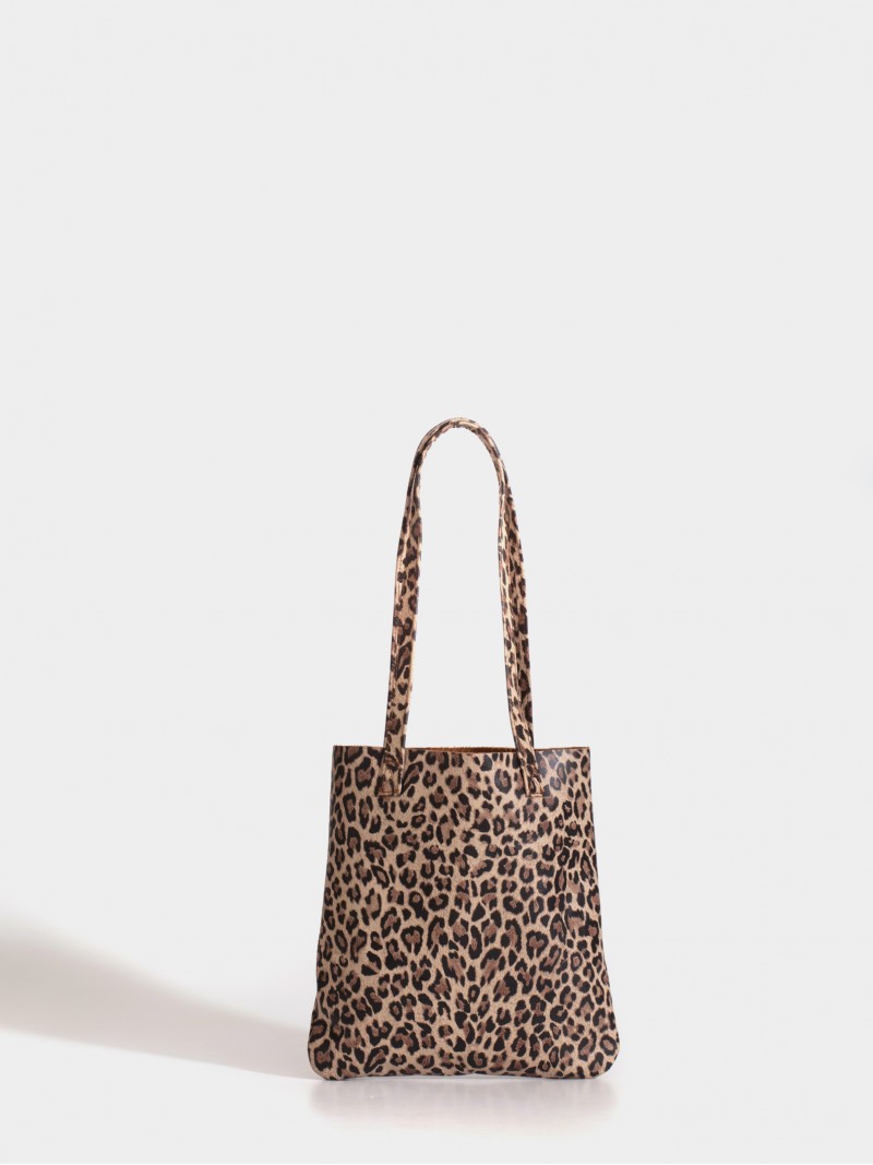 Tote bag de cuero chica print