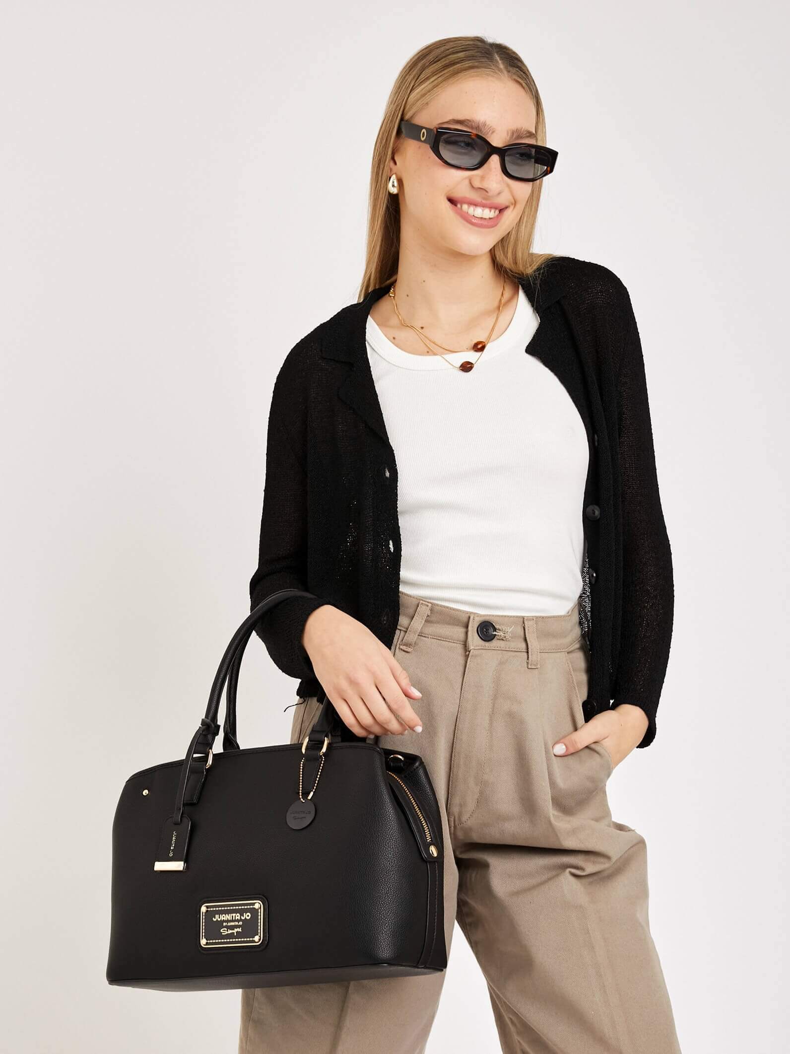 Cartera de mano grande negra Venecia