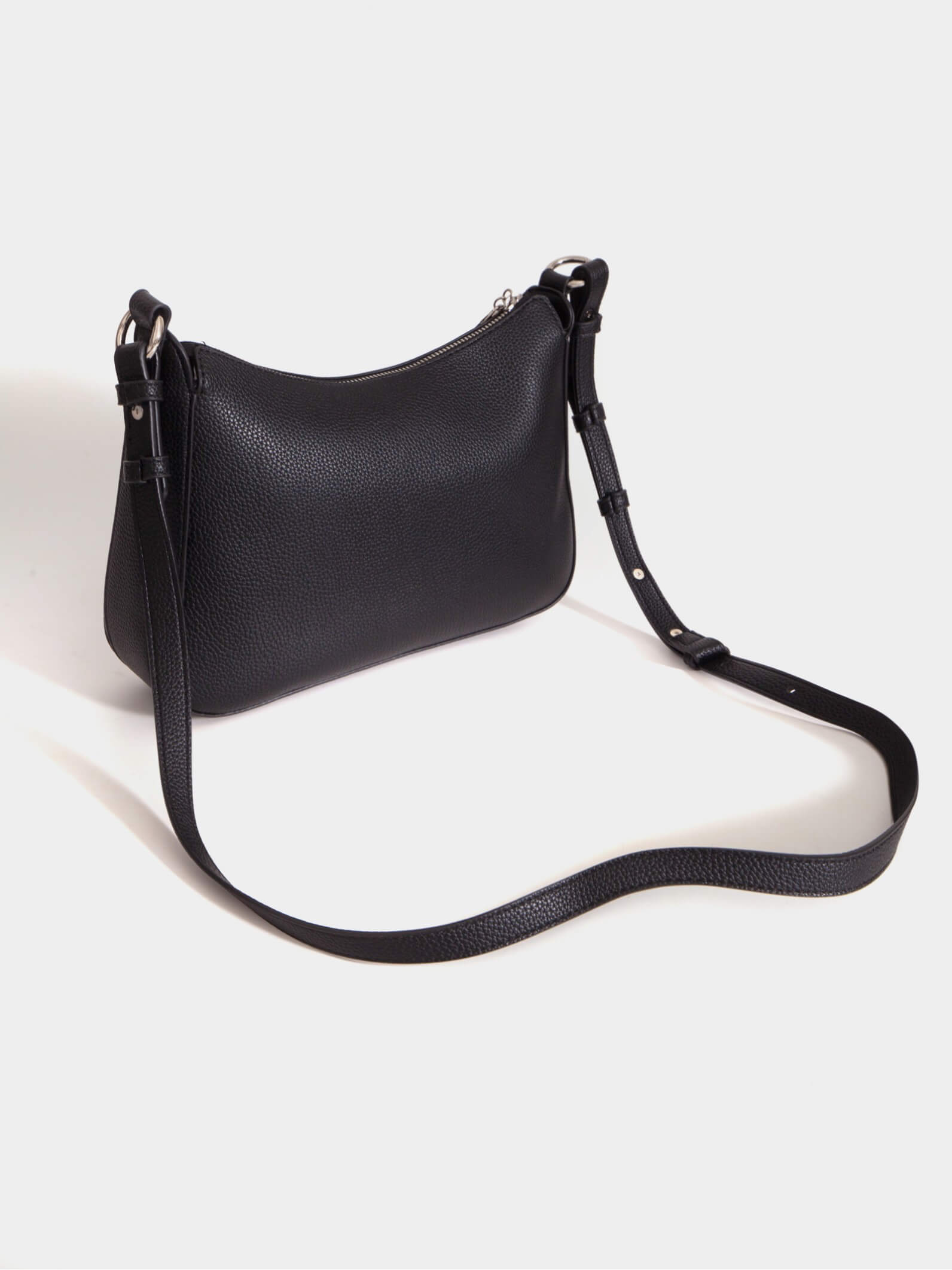 Bandolera negra Milán