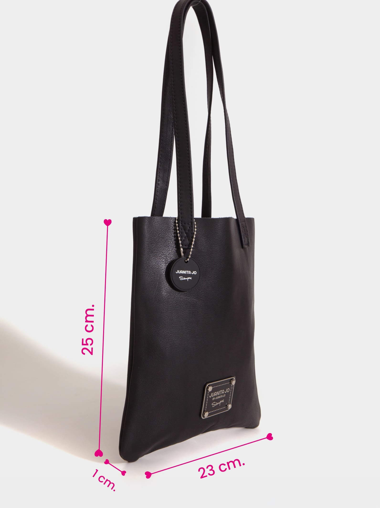 Tote bag de cuero chica negra