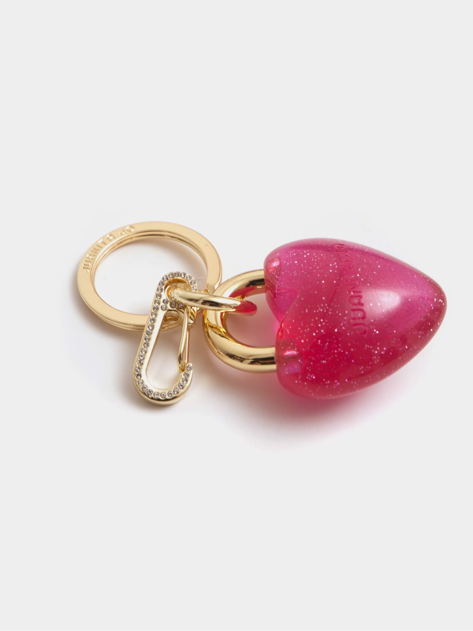LLavero y charm de corazón fucsia