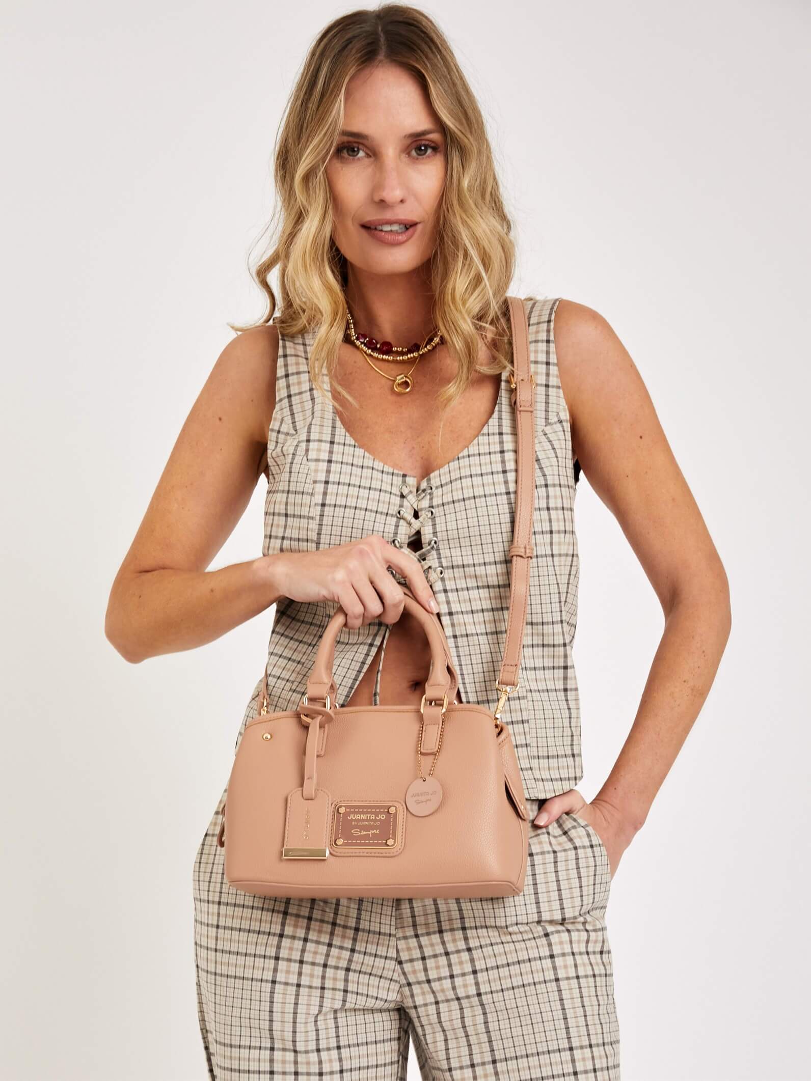 Cartera de mano pequeña nude Venecia