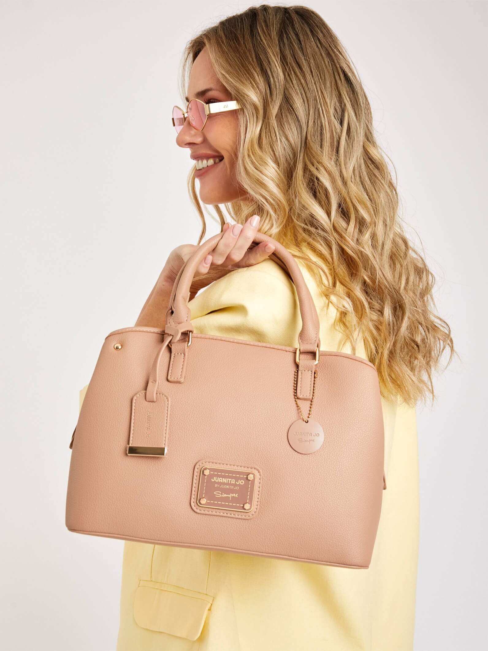 Cartera de mano mediana nude Venecia