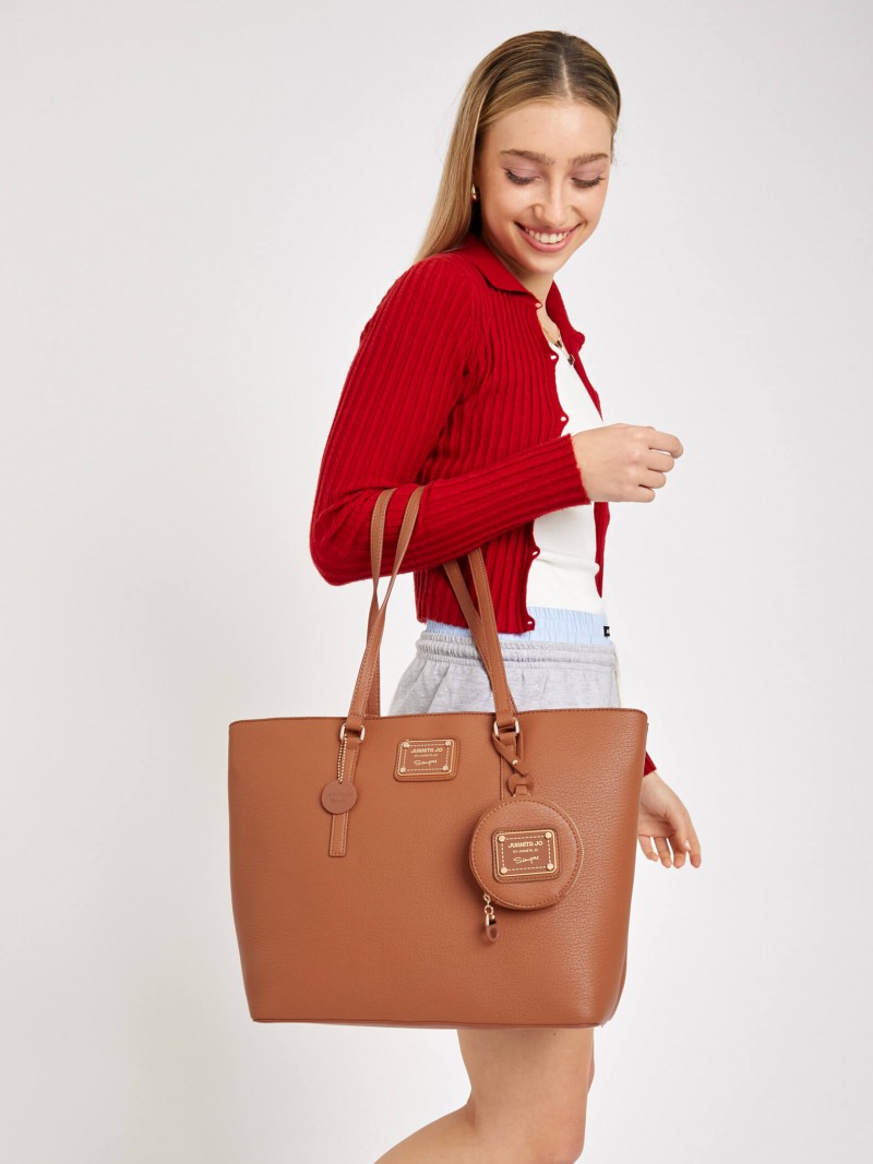 Cartera grande camel Julieta