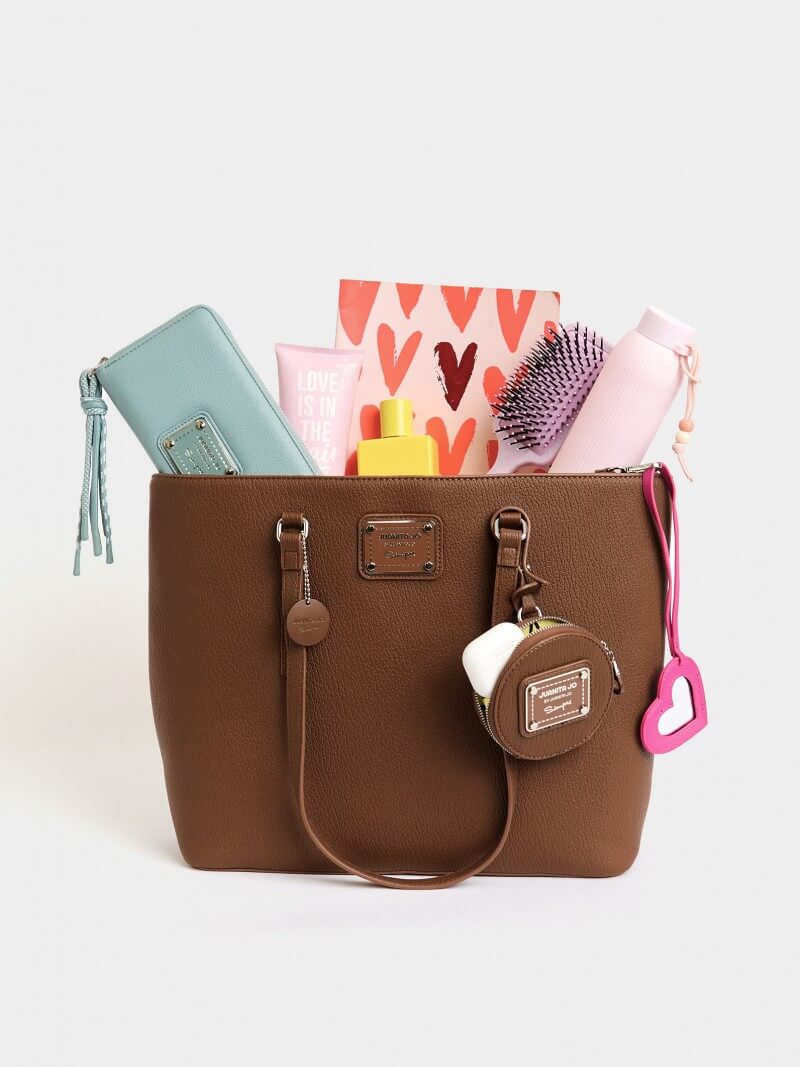 Cartera grande marrón Julieta