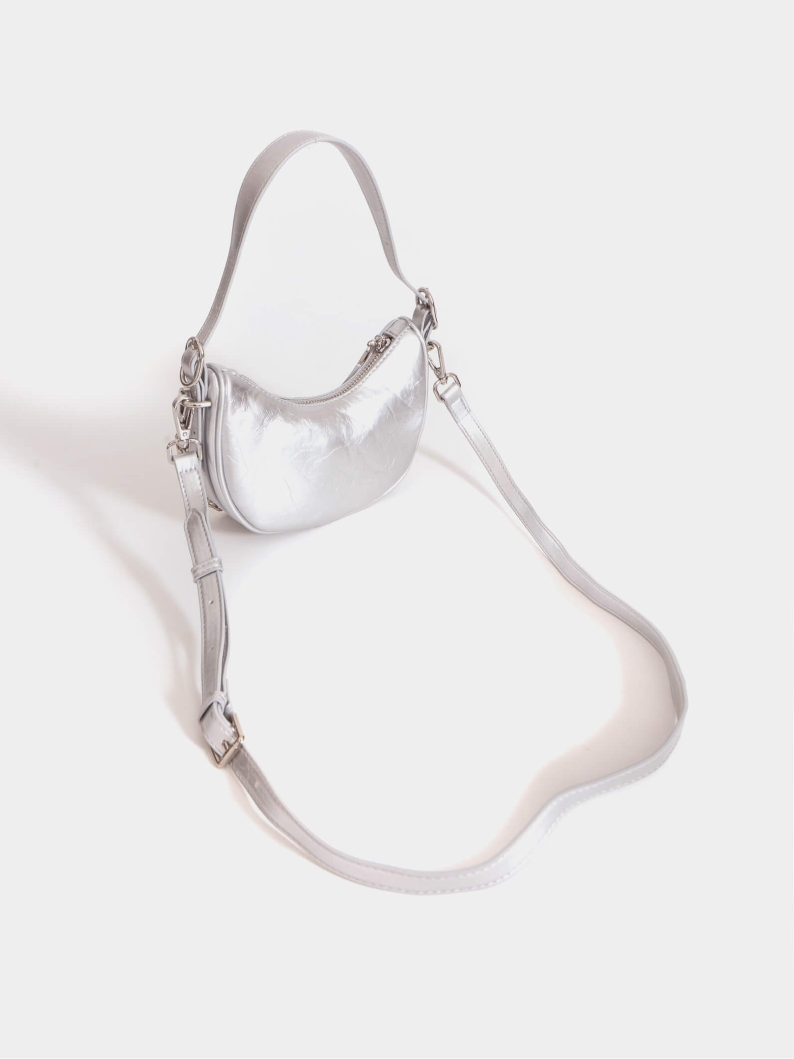 Cartera de hombro plateada Aura