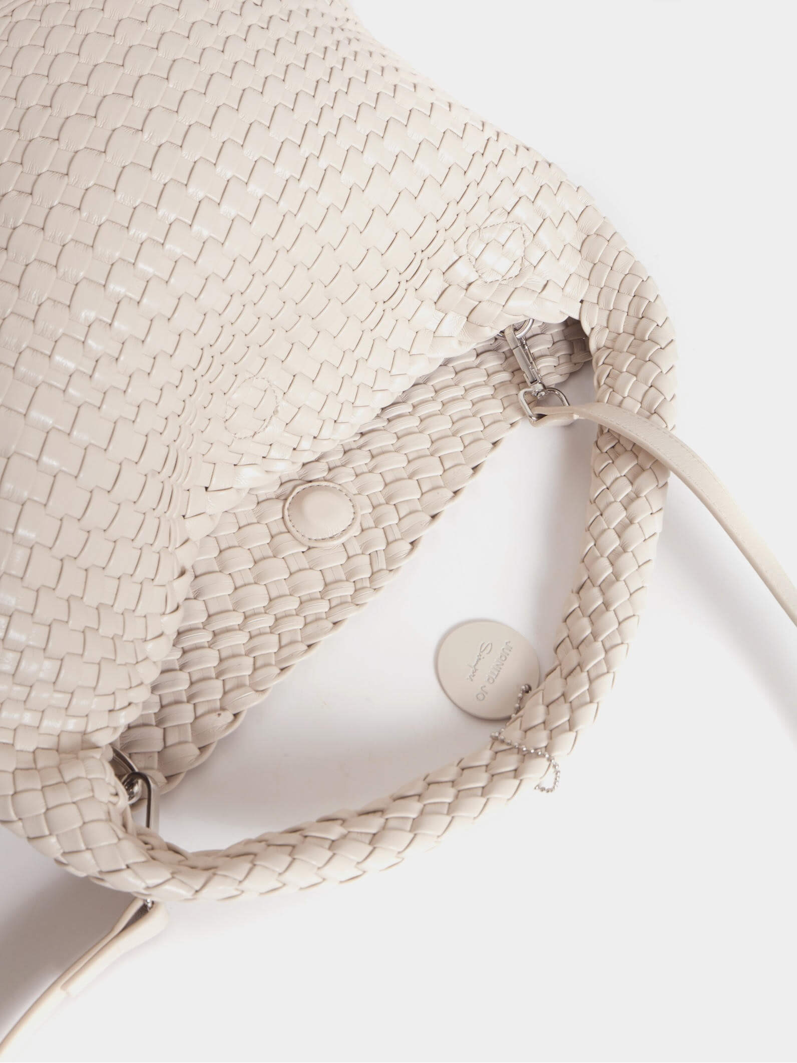 Cartera Mediana color Crema Lazo