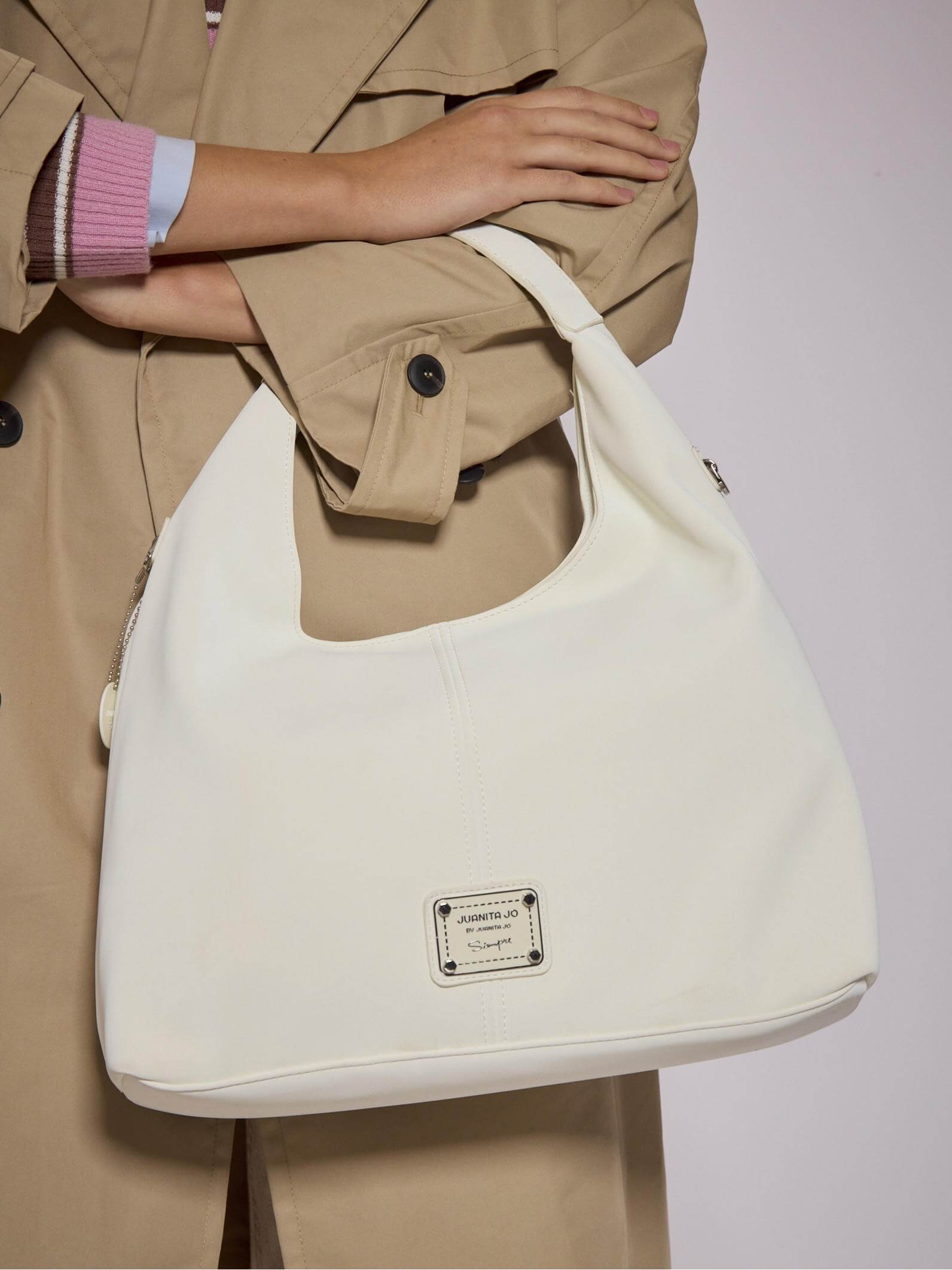 Cartera tipo Hobo Blanca Grande Nala