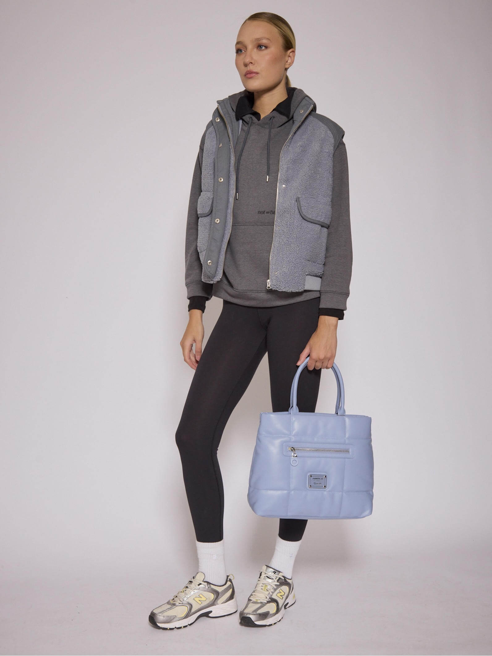 Cartera Mediana Celeste Puffer