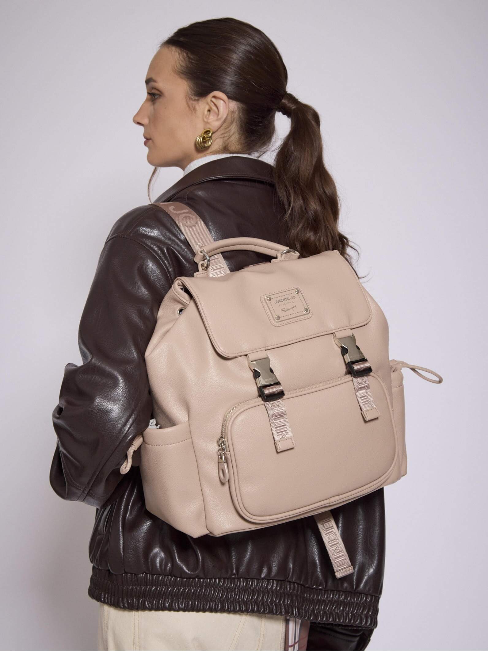 Mochila para notebook 14" visón mediana Hadar