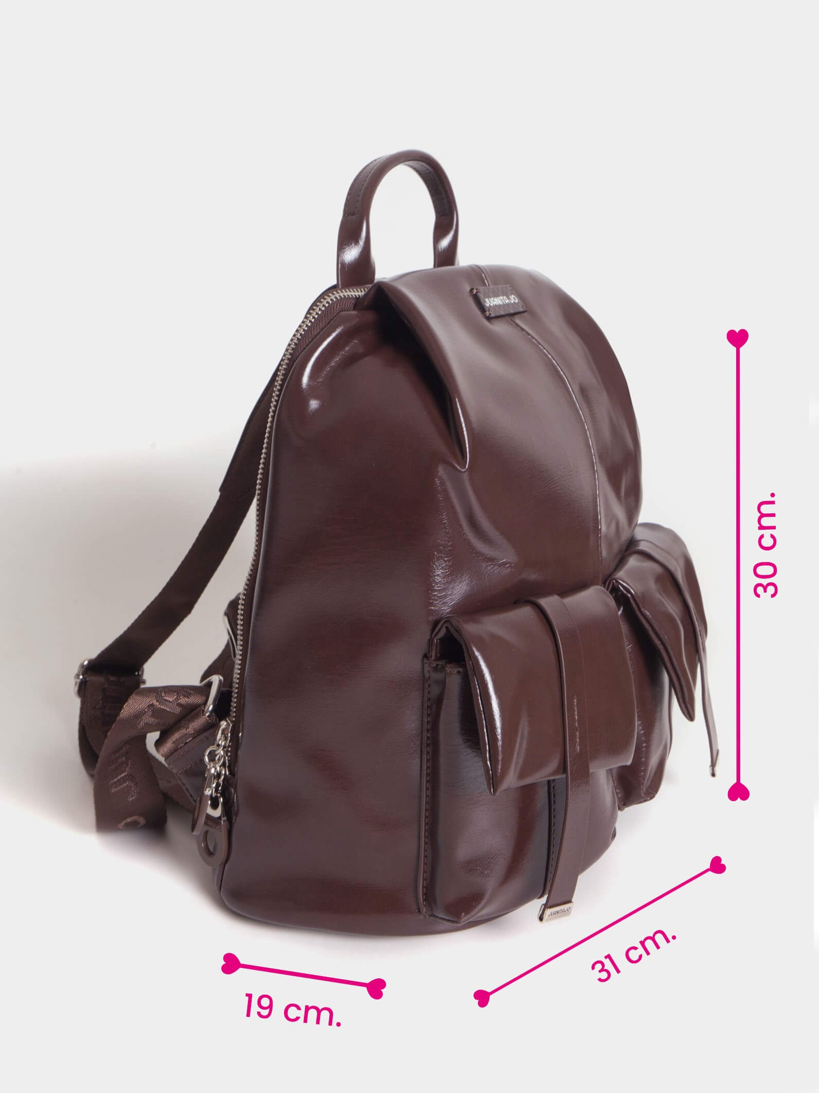 Mochila Cacao efecto Charol Roxie