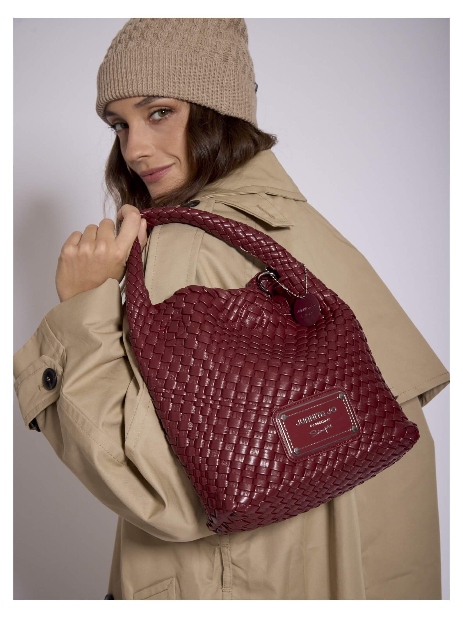 Set Lazo: Cartera chica + Sobre pouch cuadrado Bordó