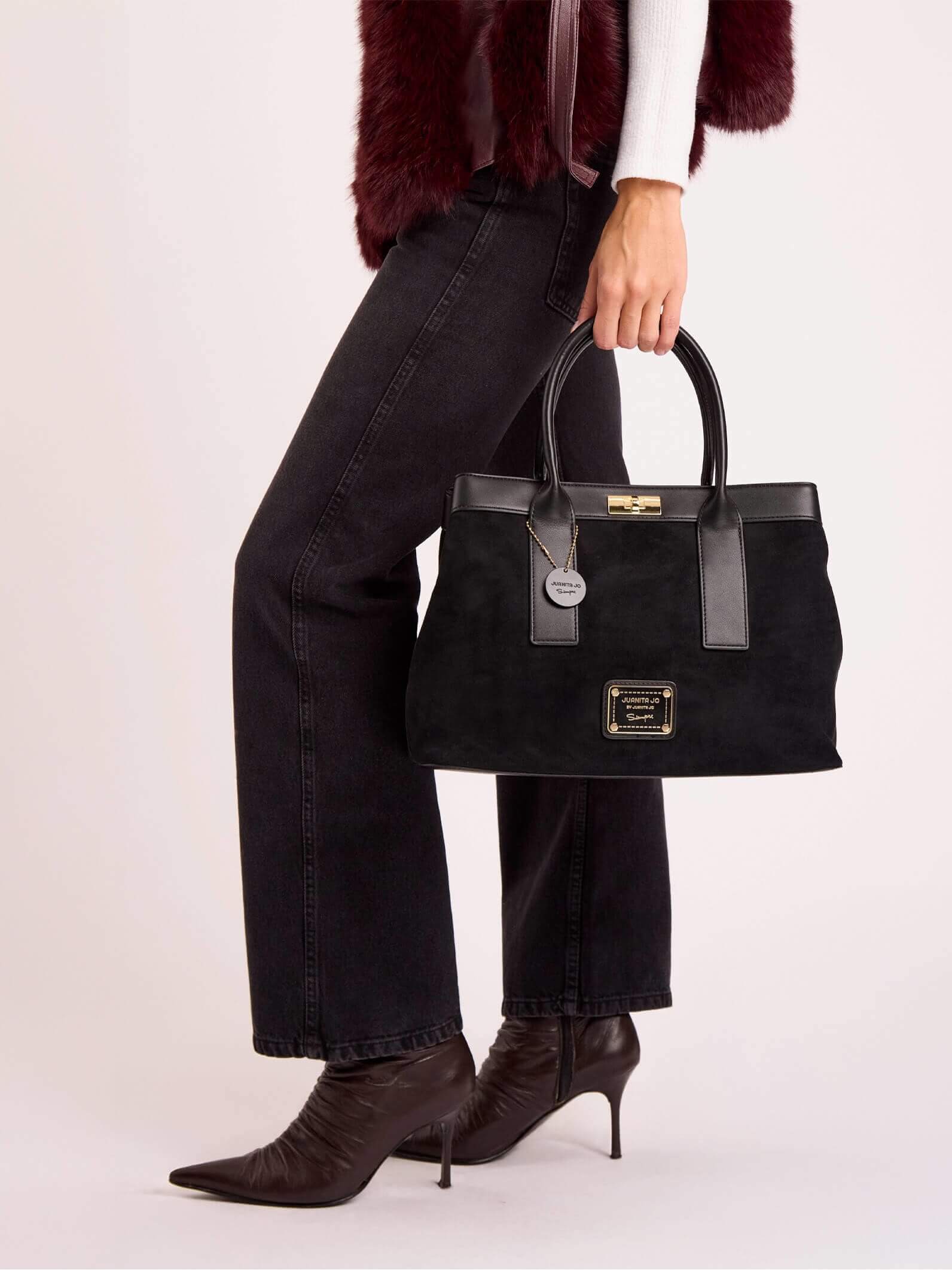 Cartera de Mano Negra Virginia