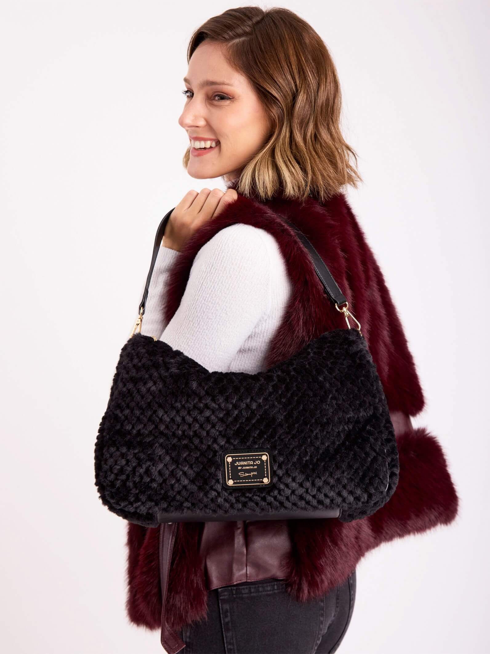 Cartera de Hombro Negra Dolina