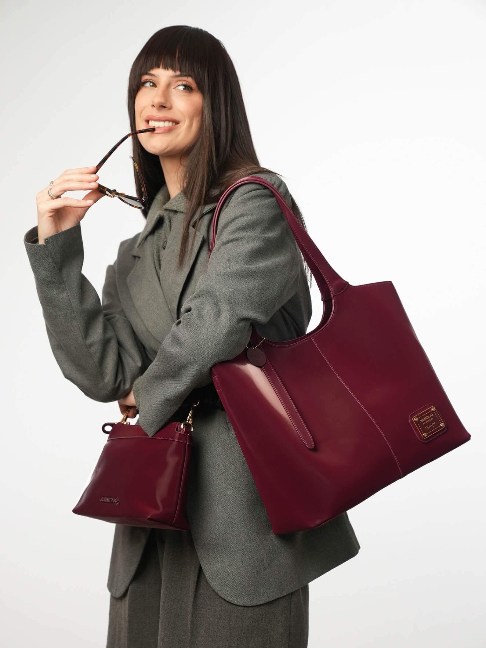 Cartera y Bandolera Meryl Bordó